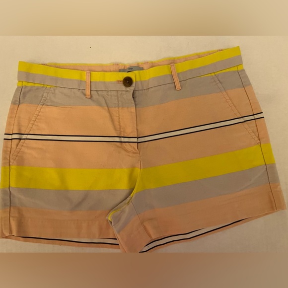 GAP LADIES SHORTS SIZE 6 MULTI-COLORED - Picture 1 of 6